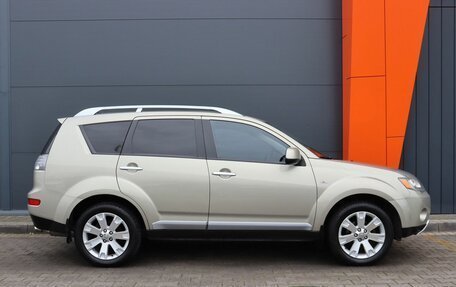 Mitsubishi Outlander III рестайлинг 3, 2008 год, 1 249 000 рублей, 3 фотография