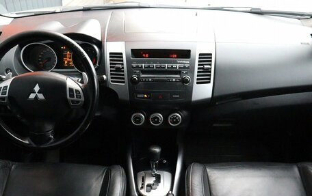 Mitsubishi Outlander III рестайлинг 3, 2008 год, 1 249 000 рублей, 6 фотография