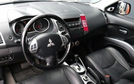 Mitsubishi Outlander III рестайлинг 3, 2008 год, 1 249 000 рублей, 5 фотография