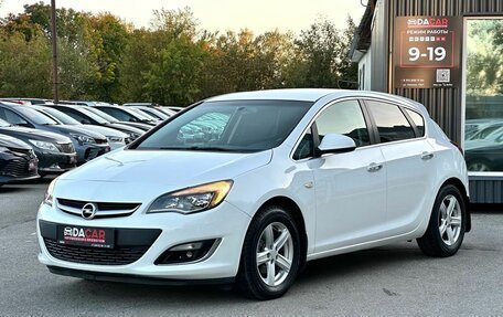 Opel Astra J, 2013 год, 959 000 рублей, 3 фотография