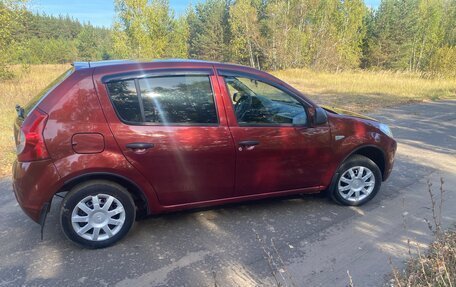 Renault Sandero I, 2013 год, 460 000 рублей, 3 фотография