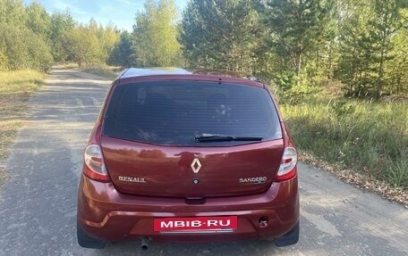 Renault Sandero I, 2013 год, 460 000 рублей, 5 фотография