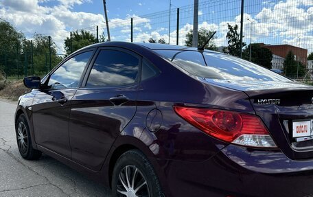 Hyundai Solaris II рестайлинг, 2011 год, 750 000 рублей, 8 фотография