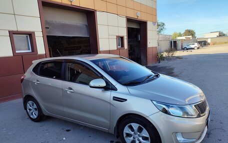 KIA Rio III рестайлинг, 2012 год, 860 000 рублей, 3 фотография