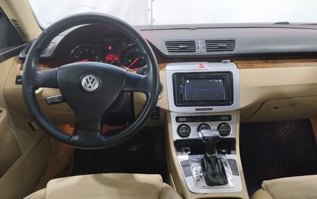 Volkswagen Passat B6, 2006 год, 620 000 рублей, 9 фотография