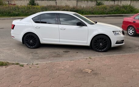 Skoda Octavia, 2018 год, 2 200 000 рублей, 23 фотография