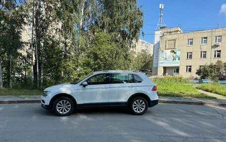 Volkswagen Tiguan II, 2017 год, 2 499 999 рублей, 2 фотография