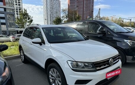 Volkswagen Tiguan II, 2017 год, 2 499 999 рублей, 3 фотография