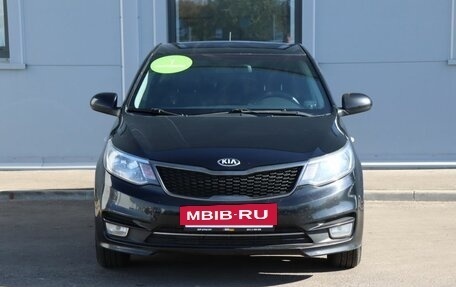 KIA Rio III рестайлинг, 2016 год, 899 000 рублей, 2 фотография