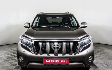 Toyota Land Cruiser Prado 150 рестайлинг 2, 2017 год, 5 175 000 рублей, 2 фотография