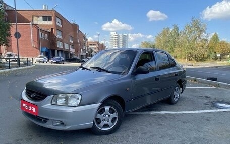 Hyundai Accent II, 2001 год, 145 000 рублей, 2 фотография