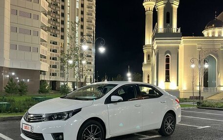 Toyota Corolla, 2014 год, 1 444 444 рублей, 4 фотография