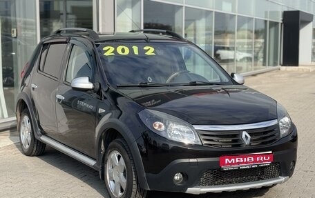 Renault Sandero I, 2012 год, 800 000 рублей, 1 фотография