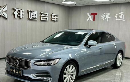 Volvo S90 II рестайлинг, 2020 год, 3 800 000 рублей, 1 фотография