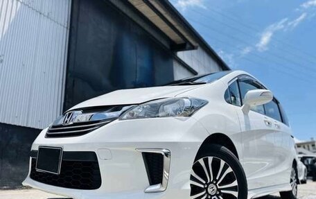 Honda Freed I, 2016 год, 1 395 000 рублей, 2 фотография