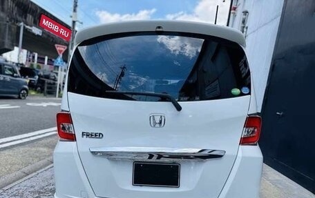 Honda Freed I, 2016 год, 1 395 000 рублей, 9 фотография