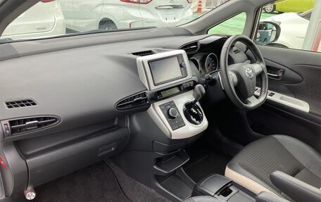 Toyota Wish II, 2014 год, 1 150 000 рублей, 12 фотография