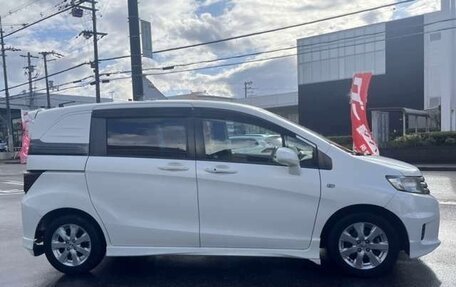 Honda Freed I, 2015 год, 847 000 рублей, 4 фотография