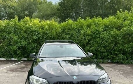 BMW 5 серия, 2011 год, 2 400 000 рублей, 2 фотография