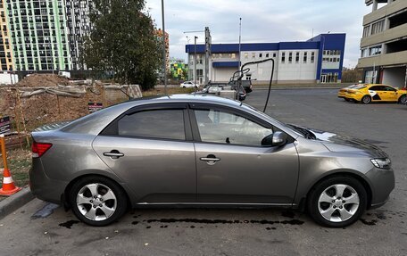 KIA Cerato III, 2010 год, 900 000 рублей, 3 фотография