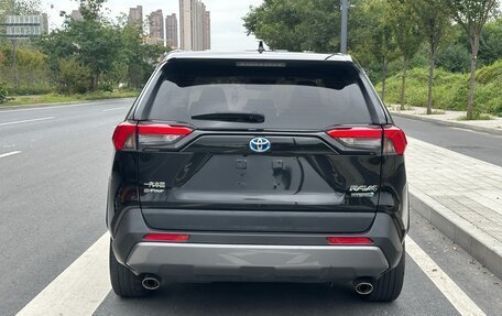 Toyota RAV4, 2021 год, 3 435 000 рублей, 7 фотография