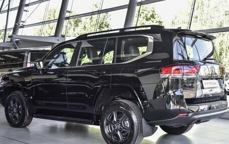 Toyota Land Cruiser, 2023 год, 14 990 000 рублей, 5 фотография