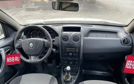 Renault Duster I рестайлинг, 2015 год, 850 000 рублей, 10 фотография