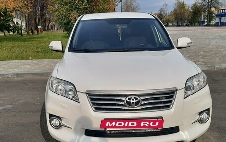 Toyota RAV4, 2010 год, 1 850 000 рублей, 2 фотография