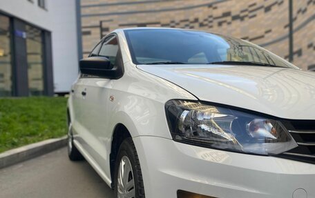 Volkswagen Polo VI (EU Market), 2019 год, 1 230 000 рублей, 3 фотография