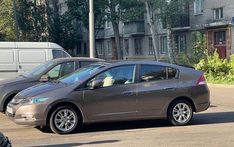 Honda Insight II рестайлинг, 2010 год, 890 000 рублей, 12 фотография