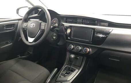 Toyota Corolla, 2014 год, 1 567 000 рублей, 3 фотография