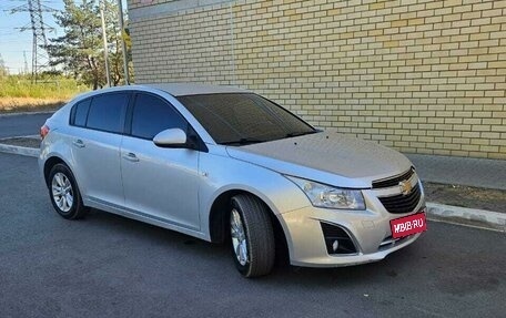 Chevrolet Cruze II, 2012 год, 869 000 рублей, 3 фотография