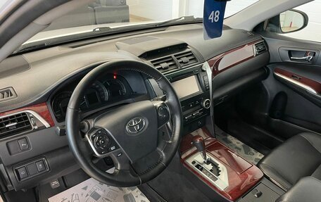 Toyota Camry, 2013 год, 2 249 000 рублей, 11 фотография