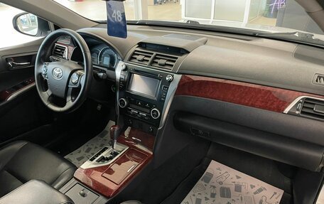 Toyota Camry, 2013 год, 2 249 000 рублей, 13 фотография