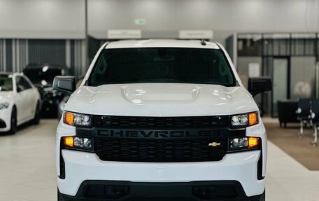 Chevrolet Silverado, 2022 год, 7 100 000 рублей, 5 фотография