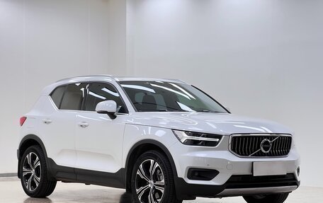 Volvo XC40 I, 2021 год, 3 800 000 рублей, 7 фотография