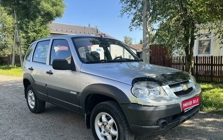 Chevrolet Niva I рестайлинг, 2011 год, 535 000 рублей, 1 фотография