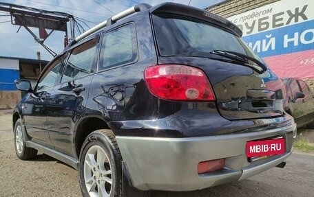 Mitsubishi Outlander III рестайлинг 3, 2007 год, 700 000 рублей, 5 фотография