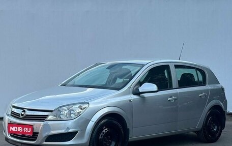 Opel Astra H, 2011 год, 820 000 рублей, 1 фотография