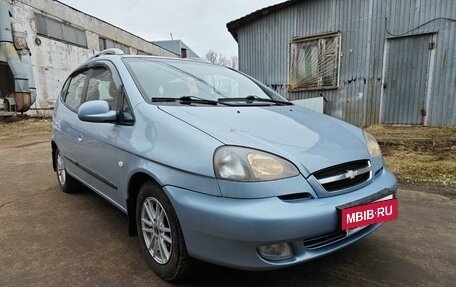 Chevrolet Rezzo, 2008 год, 499 900 рублей, 4 фотография