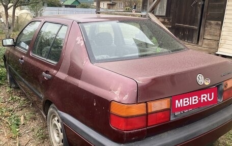 Volkswagen Vento, 1992 год, 130 000 рублей, 10 фотография