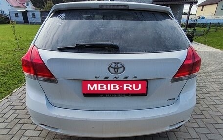 Toyota Venza I, 2009 год, 1 650 000 рублей, 2 фотография