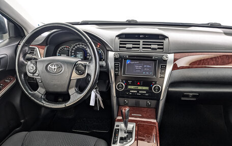 Toyota Camry, 2013 год, 1 450 000 рублей, 21 фотография