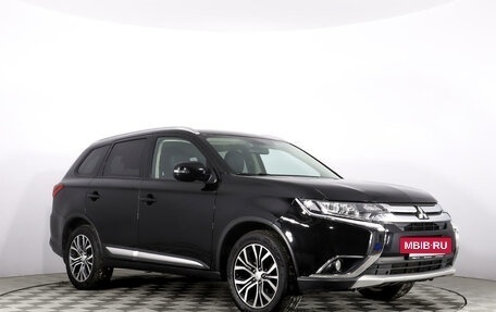 Mitsubishi Outlander III рестайлинг 3, 2017 год, 2 200 000 рублей, 3 фотография