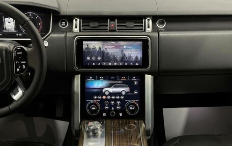 Land Rover Range Rover IV рестайлинг, 2018 год, 32 фотография