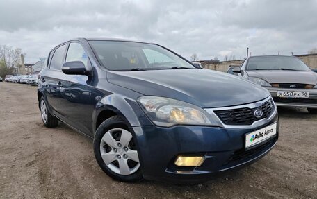 KIA cee'd I рестайлинг, 2010 год, 675 000 рублей, 2 фотография