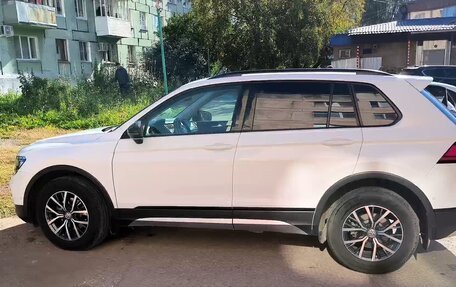 Volkswagen Tiguan II, 2019 год, 3 045 000 рублей, 8 фотография