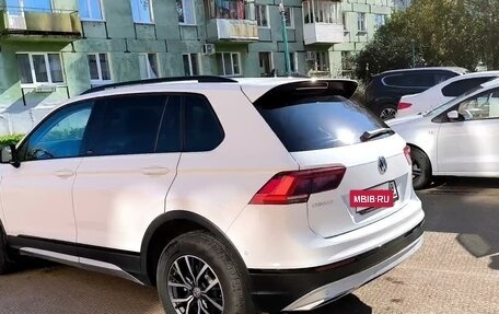 Volkswagen Tiguan II, 2019 год, 3 045 000 рублей, 7 фотография