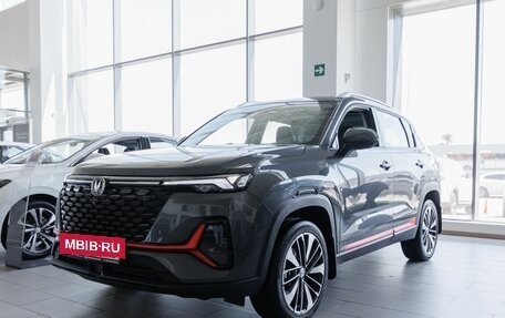 Changan CS35PLUS, 2024 год, 2 399 900 рублей, 2 фотография