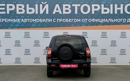 Chevrolet Niva I рестайлинг, 2010 год, 599 900 рублей, 6 фотография